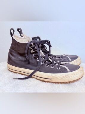 Converse Chuck Taylor All Star High Black Unisex Sneakers Sz  M9 W’s Sz 11 Lined